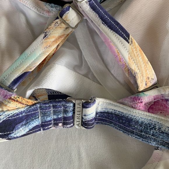 Athleta Vivid Smocked Tankini Top 32D/DD - Picture 6 of 8